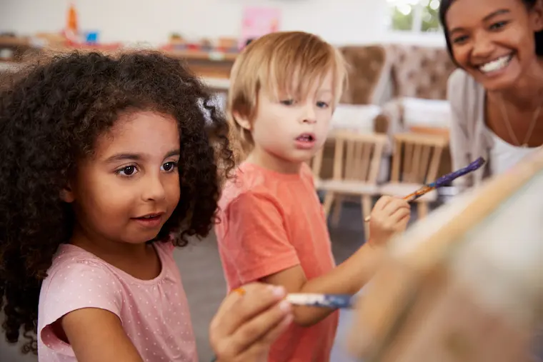 Art classes for kids